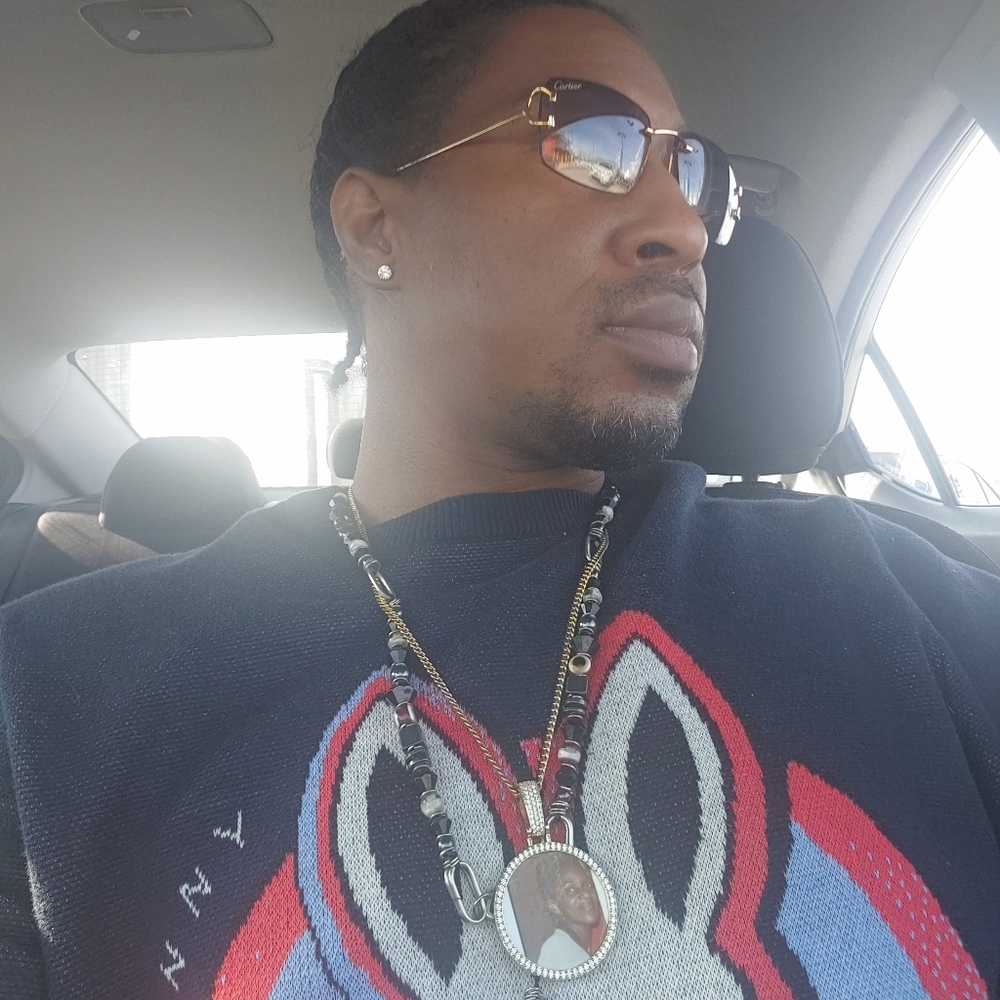 Meet your Posher, Zavier